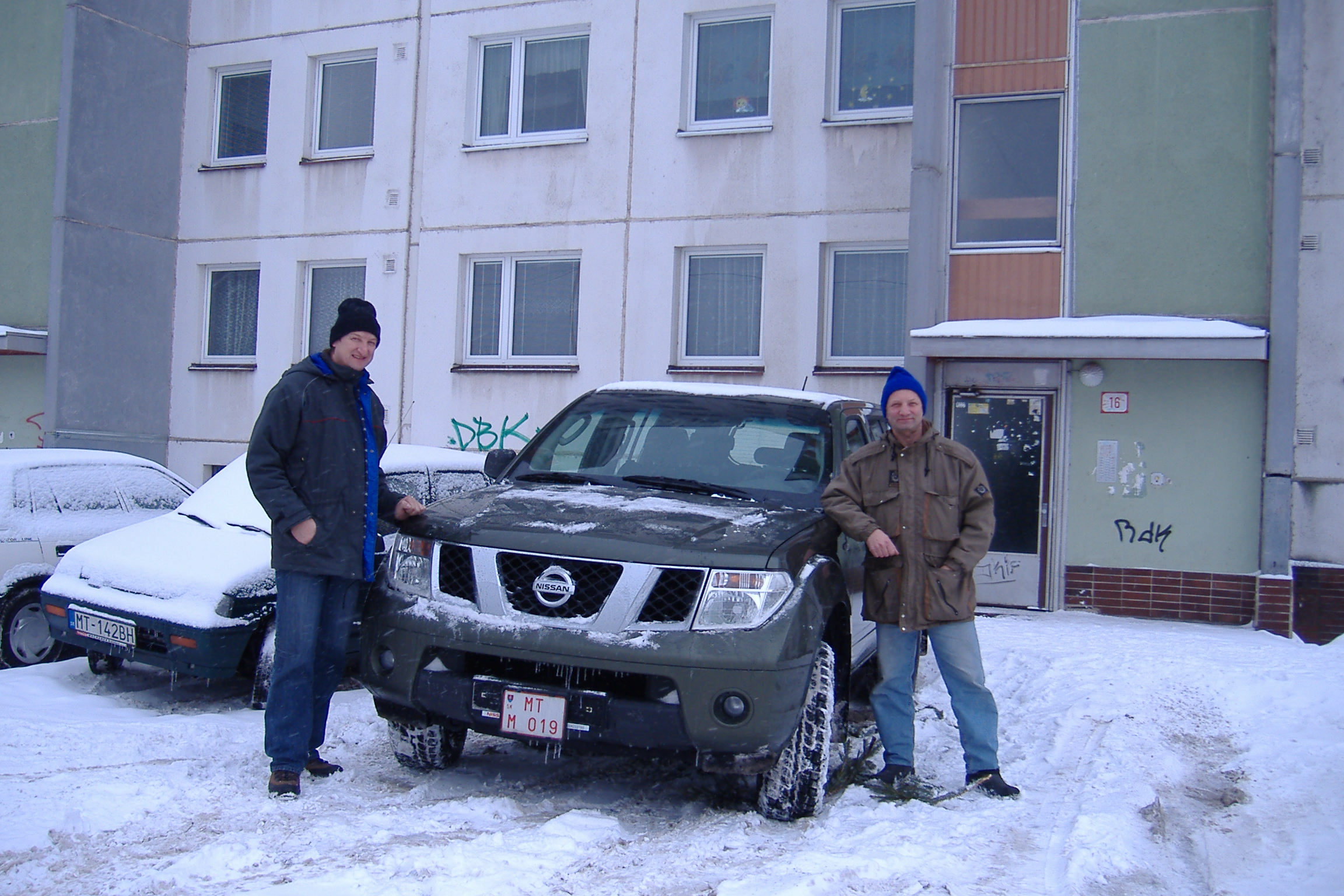 Vladov Nissan Pathfinder